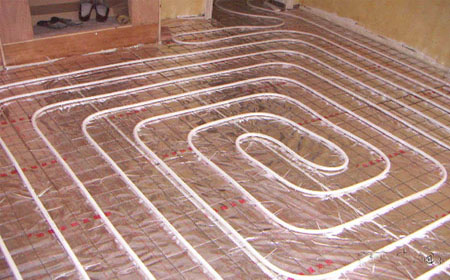 地暖：Φ氖钦娴穆?